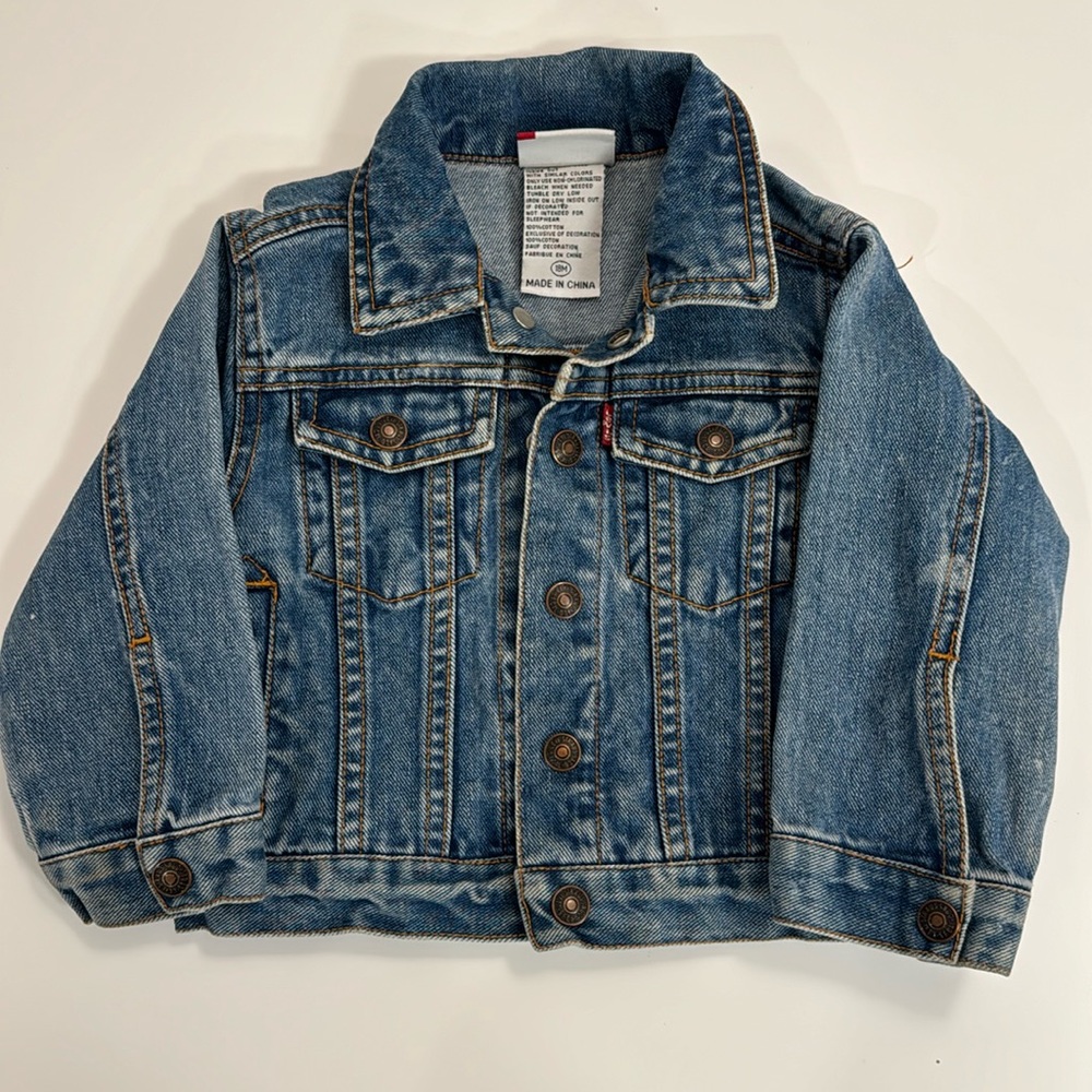 Vintage Levi’s Jacket (18m)